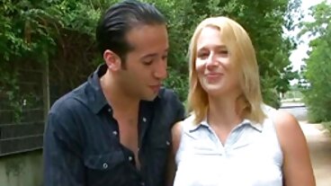 Budget Elf svenska amatörporr Princess Anally Probed med en stor 1