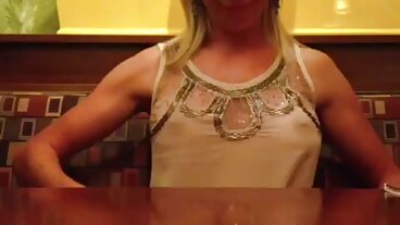 Helt nya Stepma visar hur man sprutar! - svensk amatör porr Kenzie Reeves