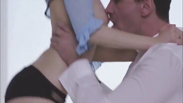 Skönhet Haley Reed gillar hennes Ass amatör porr video Gaped!