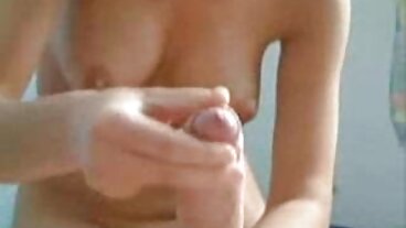 Sexiga asiatiska maj amatör porr video thailändska sprutar överallt medan anal!