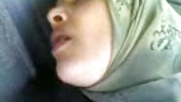 Den lilla tonåringen Alicia Williams gömmer Buttplug svensk amatörporr före Cock